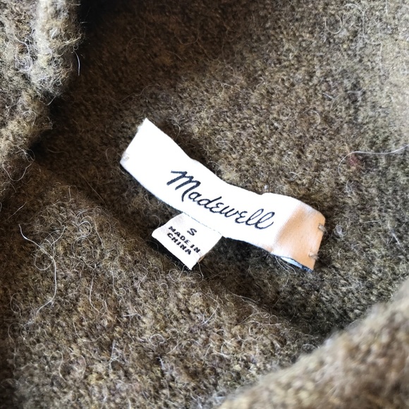 Madewell Inland Turtleneck Sweater in Coziest Yarn - Picture 6 of 8